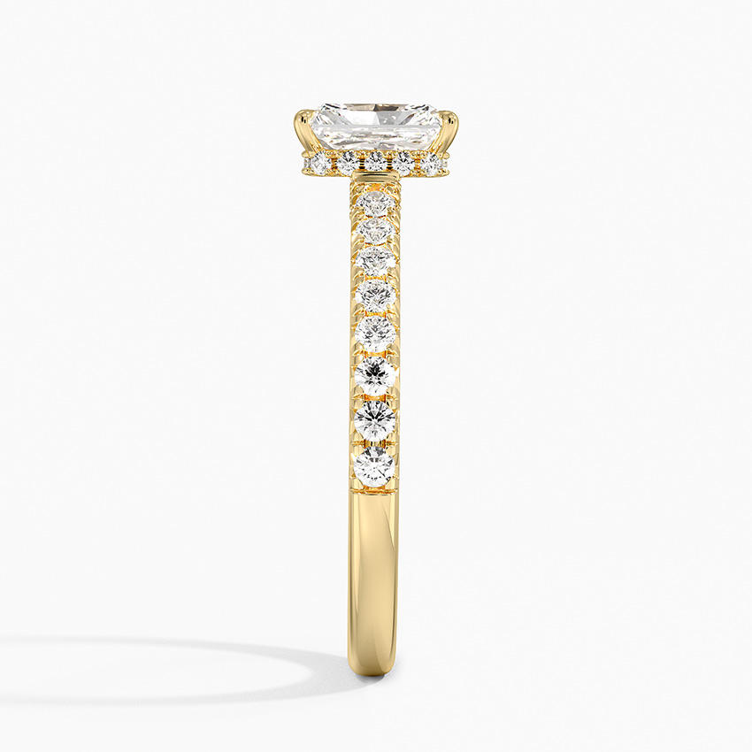 Chantal Diamond Ring in 18K Yellow Gold
