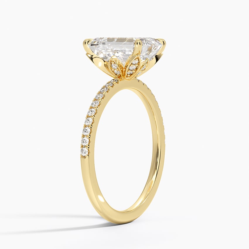 18K Yellow Gold Luxe Petal Diamond Ring