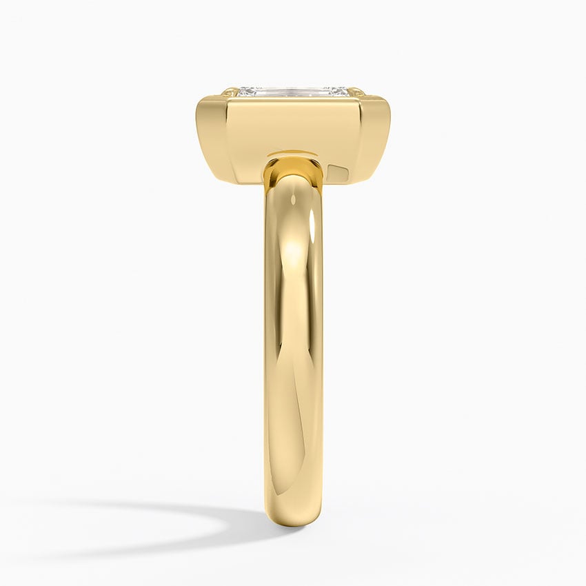 Andrea Bezel Prong Ring in 18K Yellow Gold
