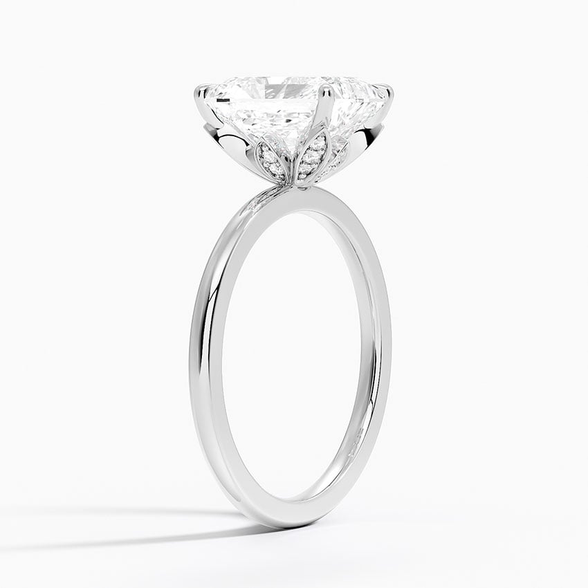 18K White Gold Petal 1.5mm Diamond Ring