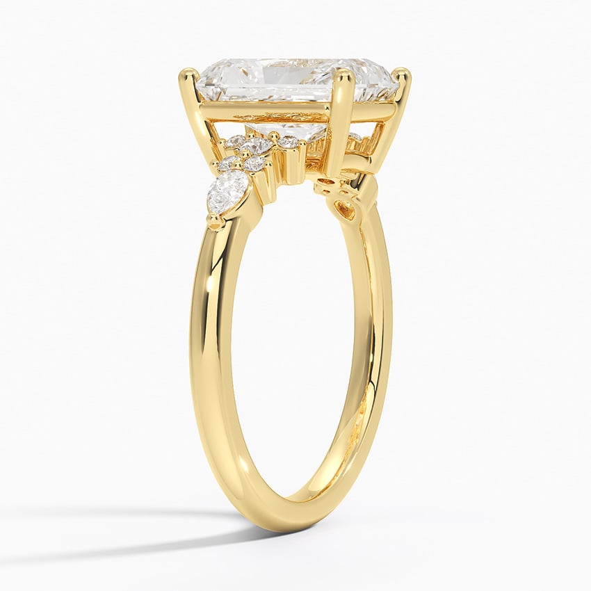 Pear and Round Diamond Engagement Ring Setting