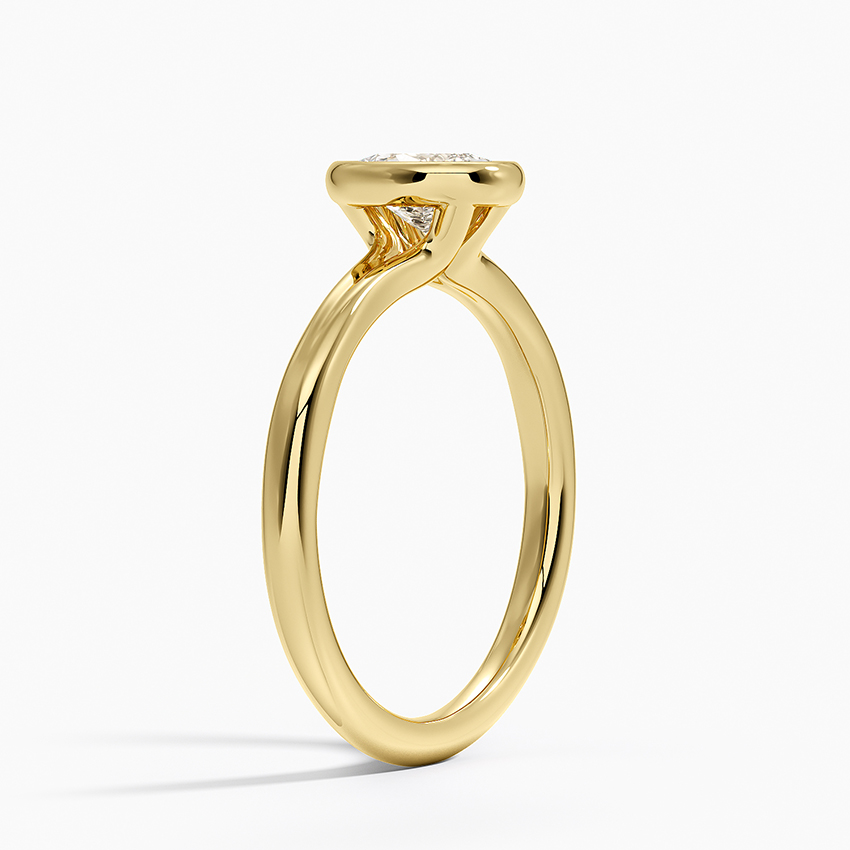 Freesia Bezel Solitaire Ring in 18K Yellow Gold