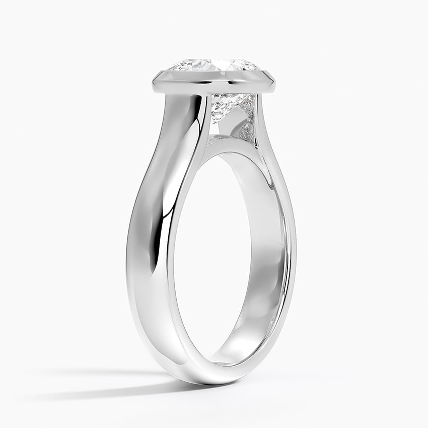 18K White Gold Luna 4mm Bezel Ring