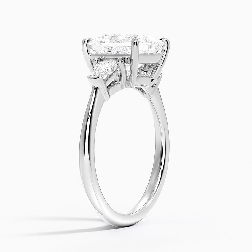 Shield Cut Three Stone Diamond Ring (1/4 ct. tw.)