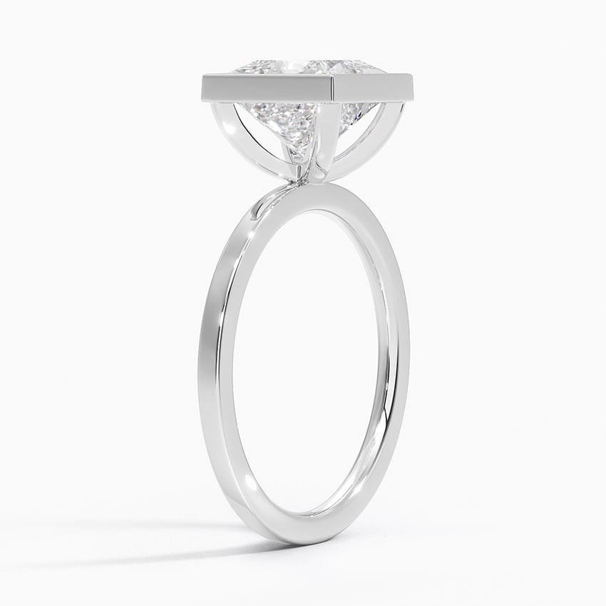 18K White Gold Noemi Bezel Ring