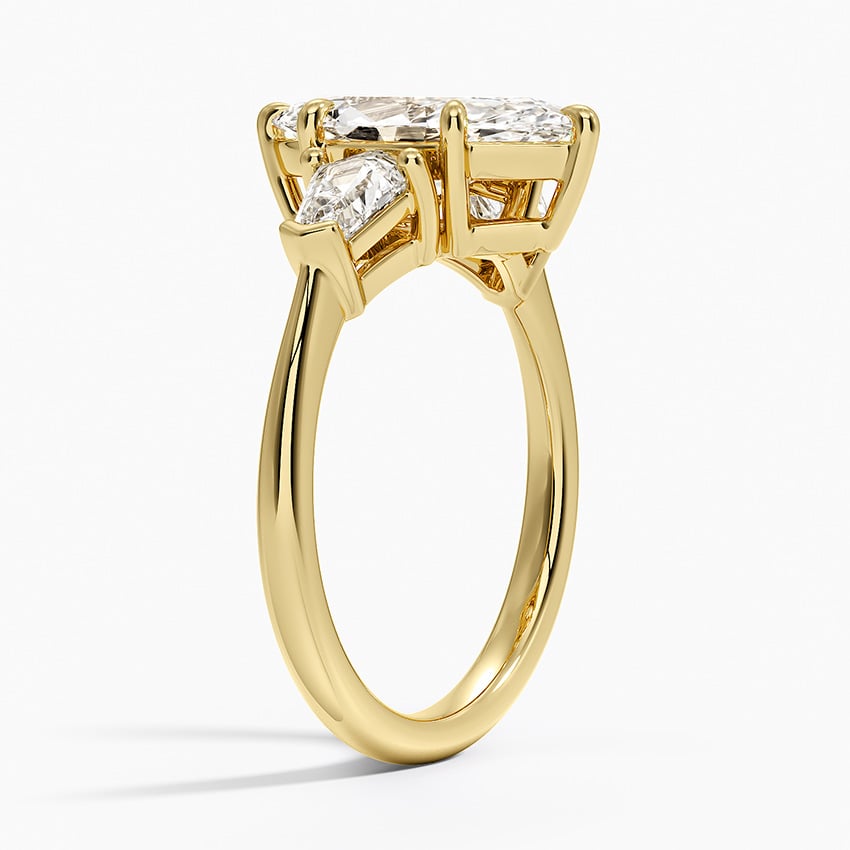 18K Yellow Gold Shield Cut Three Stone Diamond Ring (1/2 ct. tw.)
