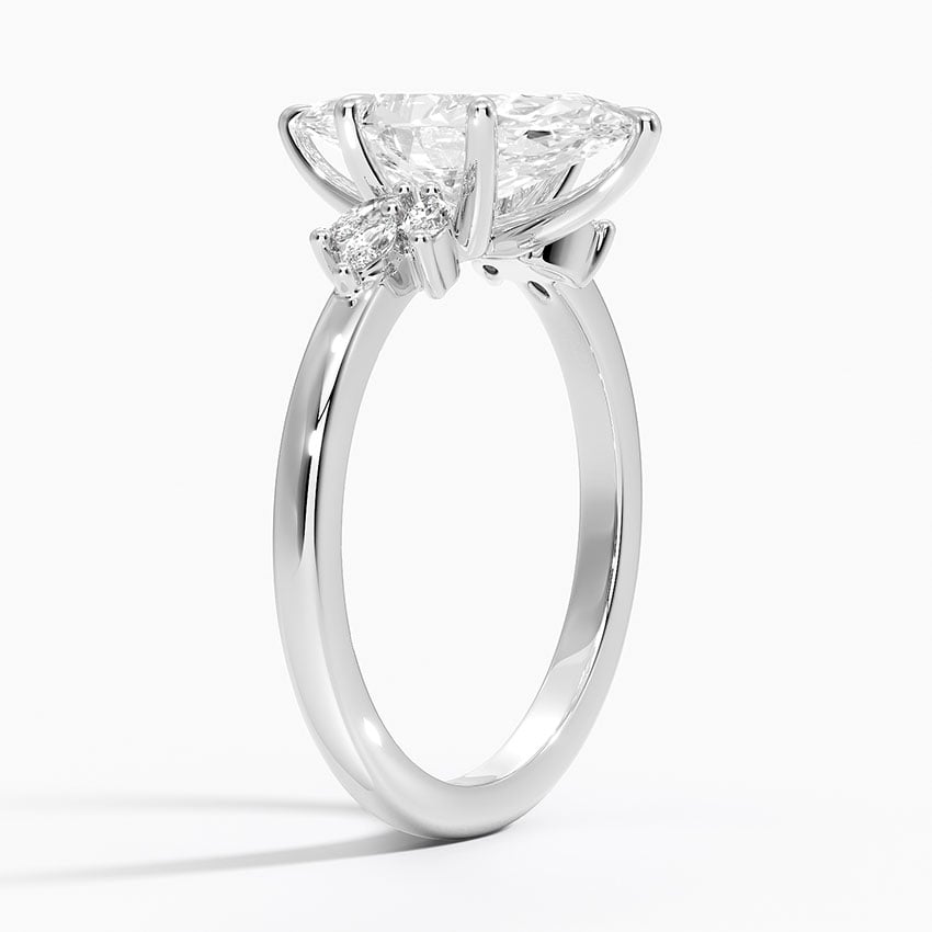 18K White Gold Stella Diamond Ring