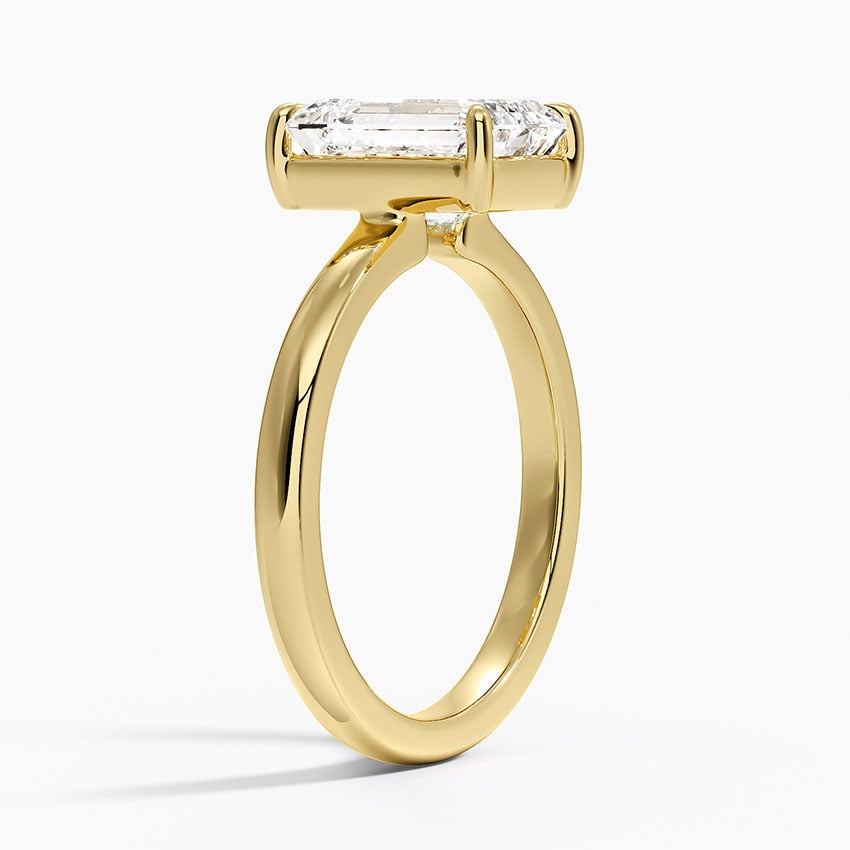 Alice Solitaire Ring