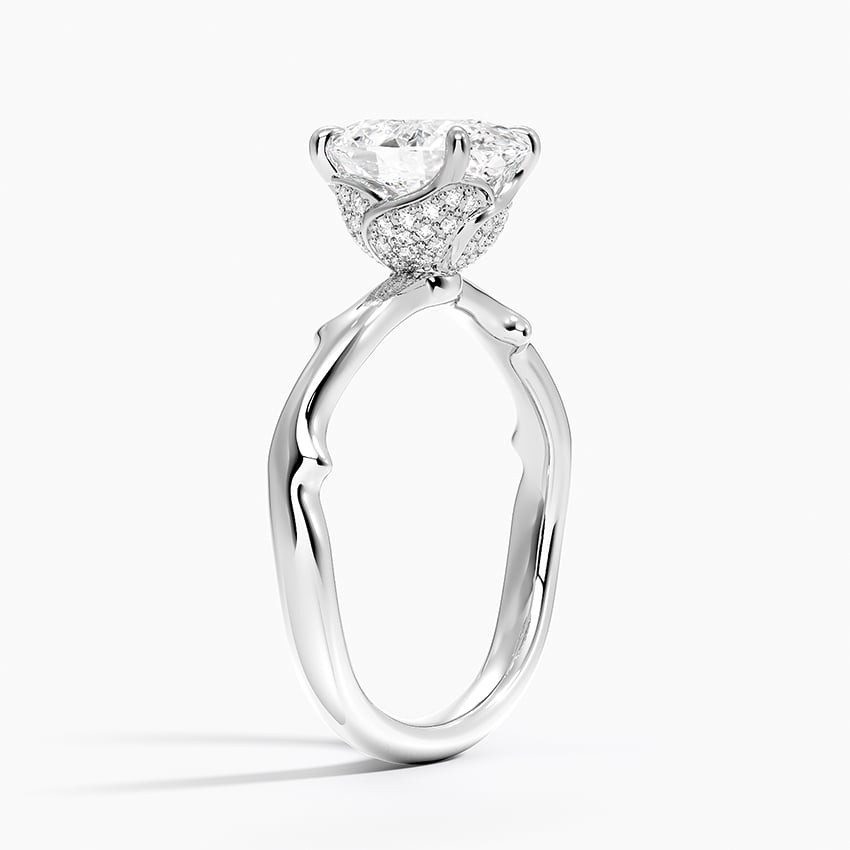 18K White Gold Rose Thorn Hidden Accent Diamond Ring (1/4 ct. tw.)