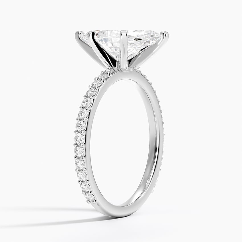 Luxe Petite Shared Prong Diamond Ring