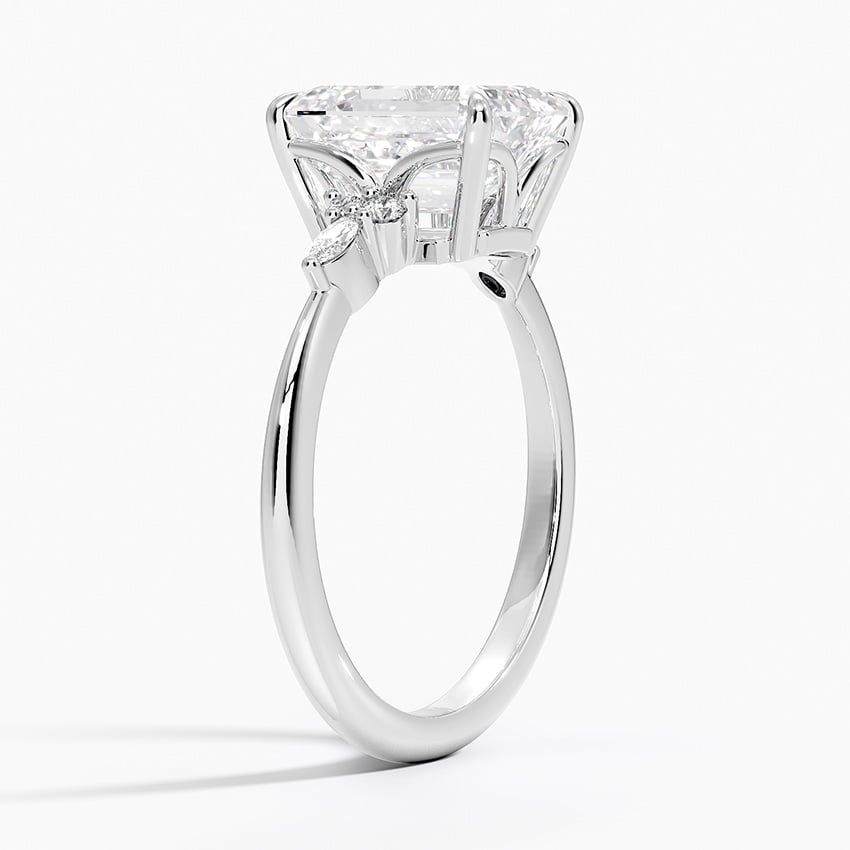 18K White Gold Nadia Diamond Ring