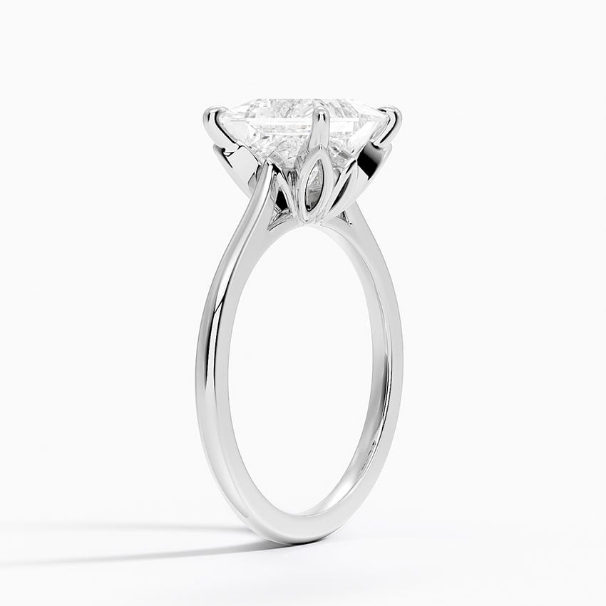 18K White Gold Petal 1.5mm Solitaire Ring