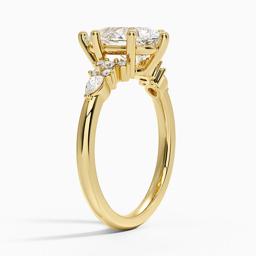 Pear and Round Diamond Engagement Ring Setting