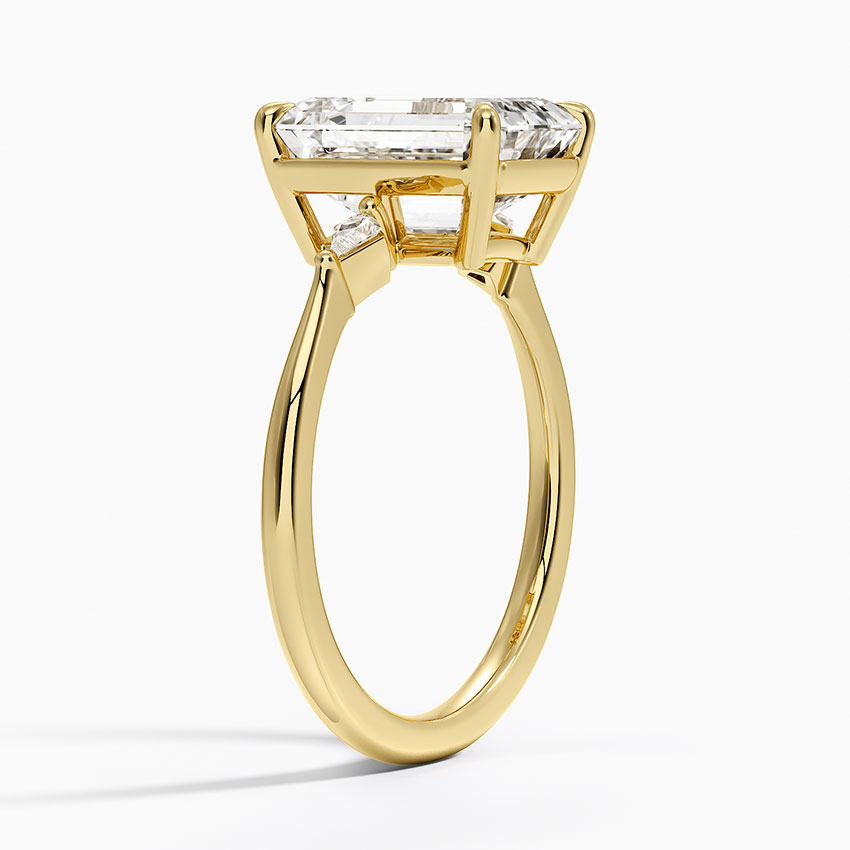 18K Yellow Gold Petite Cometa Three Stone Diamond Ring
