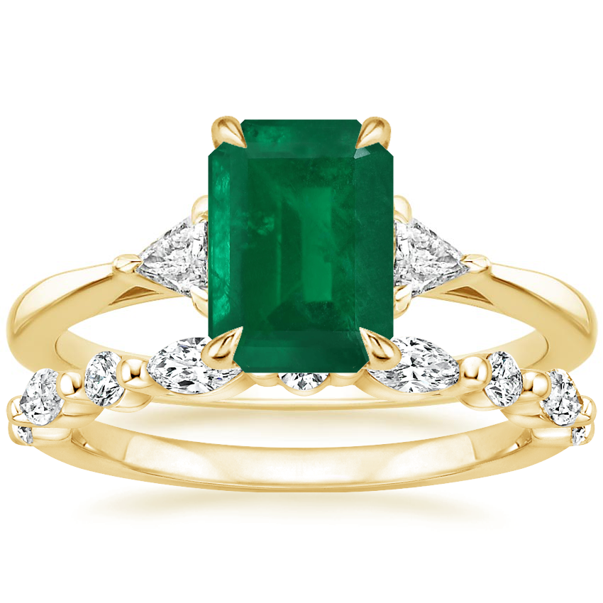 18K Yellow Gold Trillion Three Stone Diamond Ring with Versailles Diamond Ring (2/5 ct. tw.)