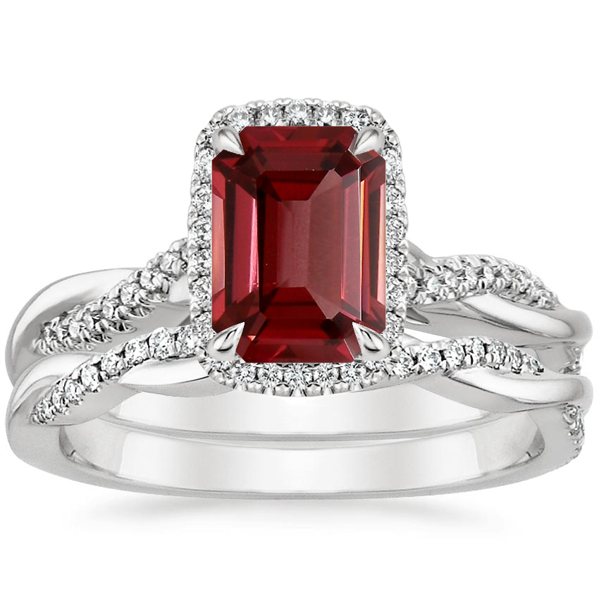 18K White Gold Petite Twisted Vine Halo Diamond Bridal Set (1/3 ct. tw.)
