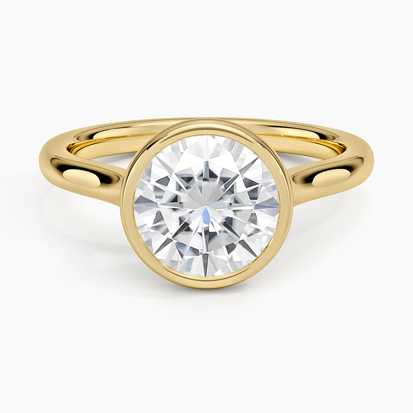 Moissanite Luna 2mm Bezel Ring in 18K Yellow Gold