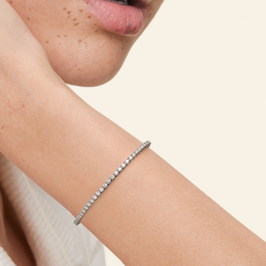 7 in. Lab Diamond Line Tennis Bracelet (2 ct. tw.)
