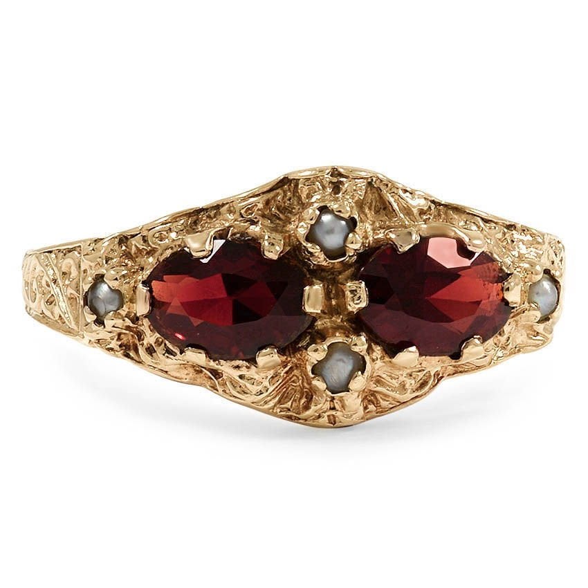 Victorian Garnet Vintage Ring
