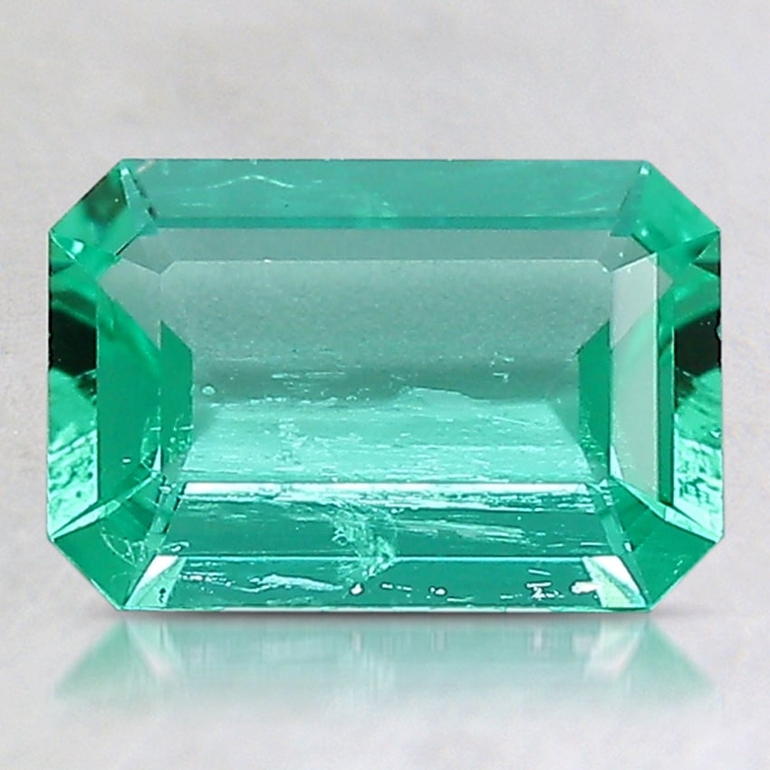 8.9x6mm Colombian Emerald