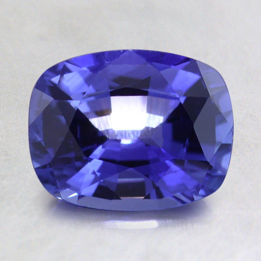 8x6mm Premium Vivid Blue Cushion Sapphire