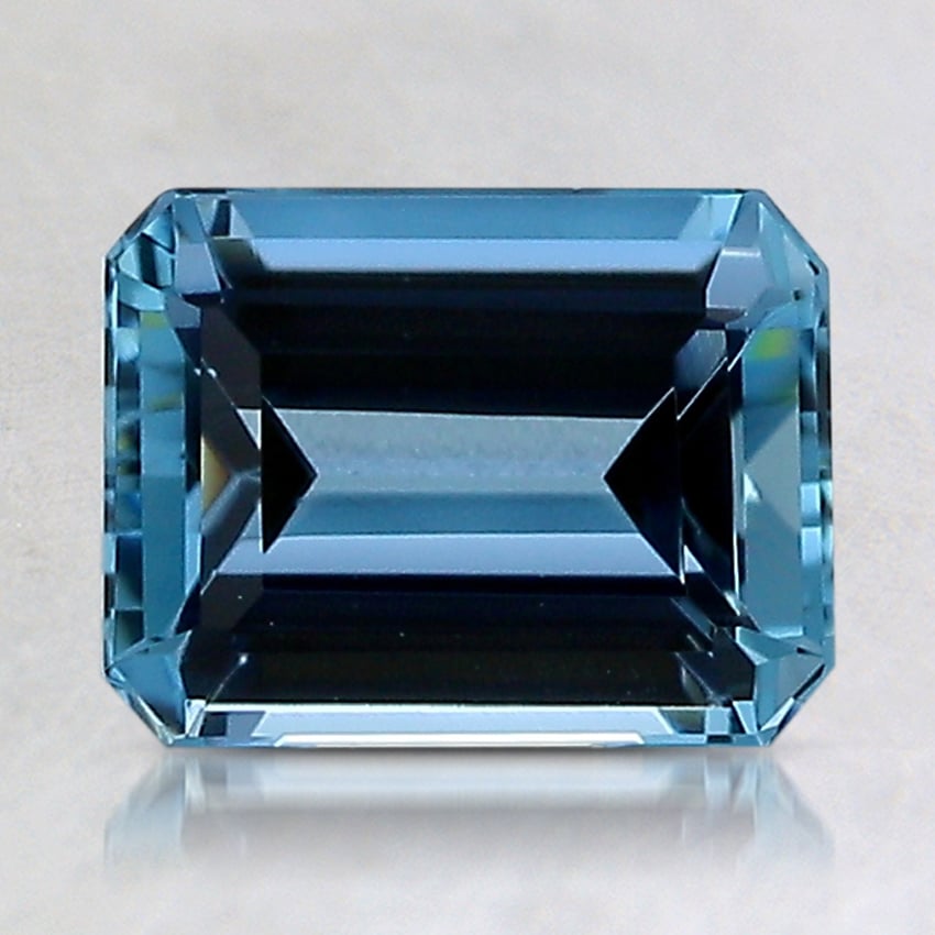 7.9x6.1mm Emerald Aquamarine