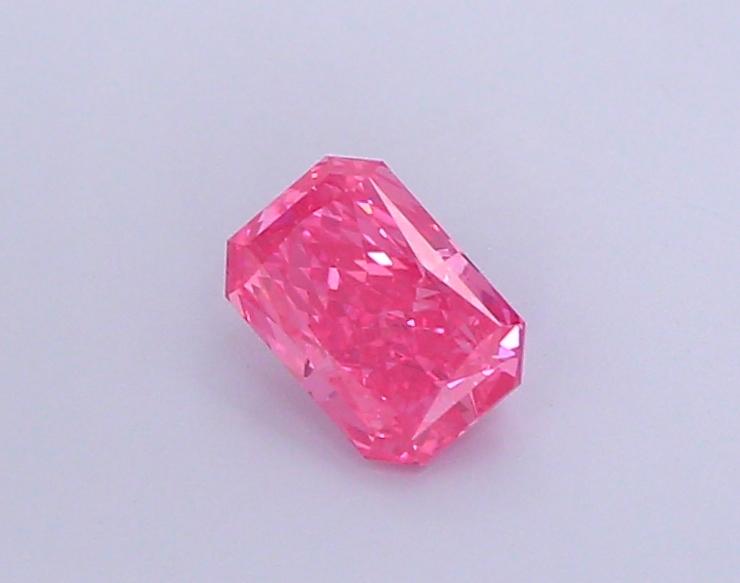 1.12 Ct. Fancy Vivid Pink Radiant Lab Grown Diamond