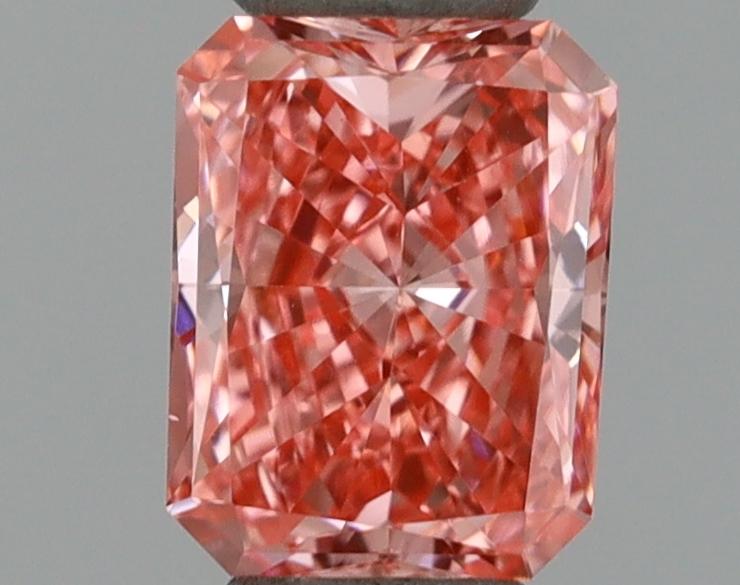 0.44 Ct. Fancy Vivid Pink Radiant Lab Grown Diamond