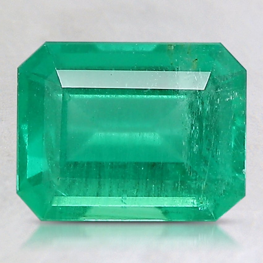 8.9x6.9mm Emerald