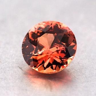 5.5mm Peach Round Sapphire