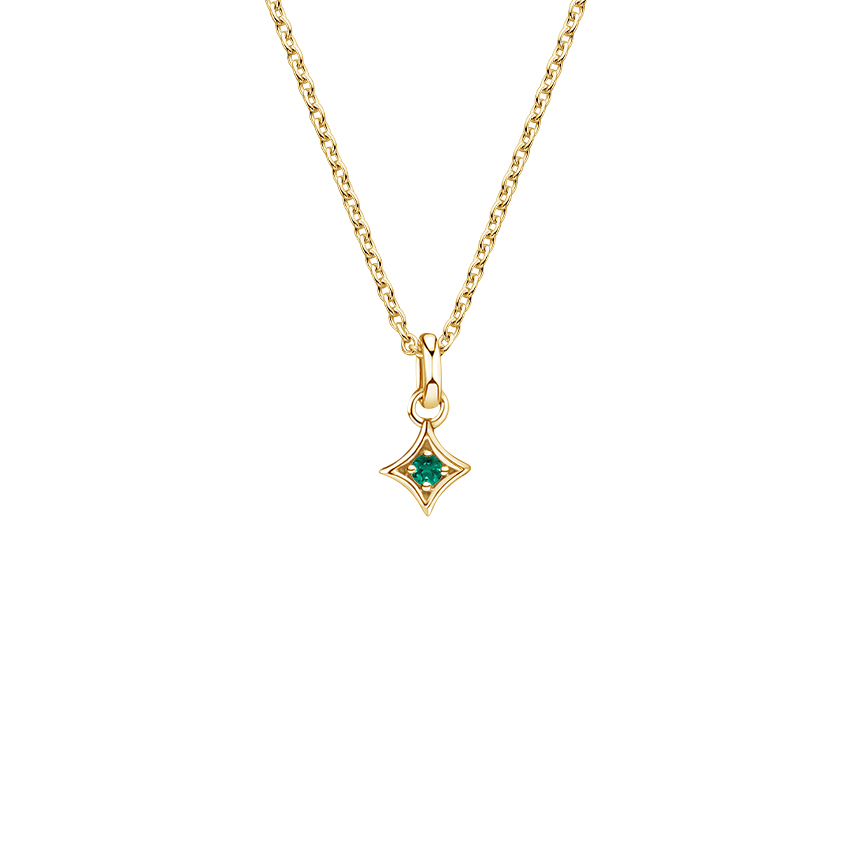 Lotus-Inspired Emerald Pendant 