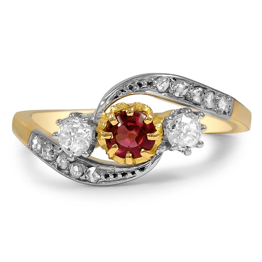 Victorian Garnet Vintage Ring