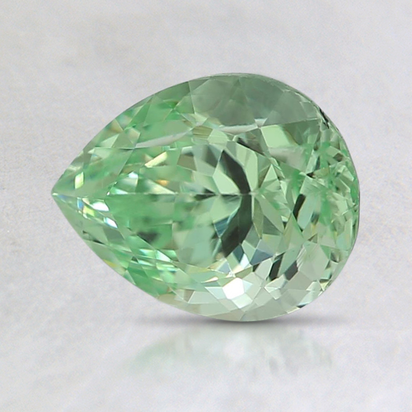 7.7x6mm Mint Pear Garnet