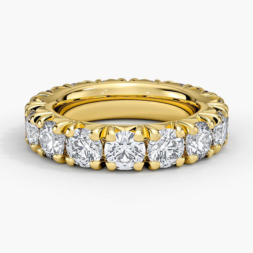 Rose gold diamond engagement ring with surprise diamond details