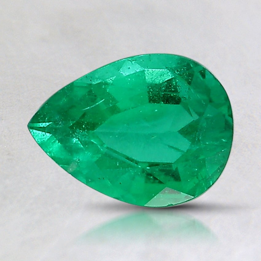 8x6mm Pear Emerald