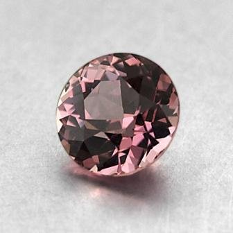 7.5mm Pink Round Sapphire