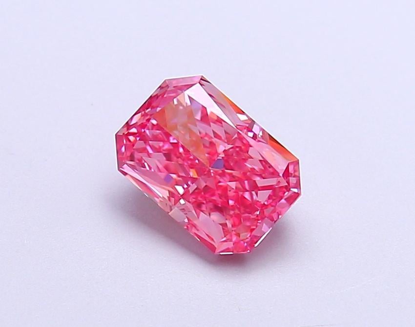 1.14 Ct. Fancy Vivid Pink Radiant Lab Grown Diamond