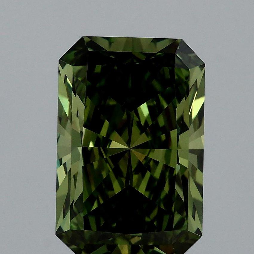 3.10 Ct. Fancy Vivid Green Radiant Lab Grown Diamond