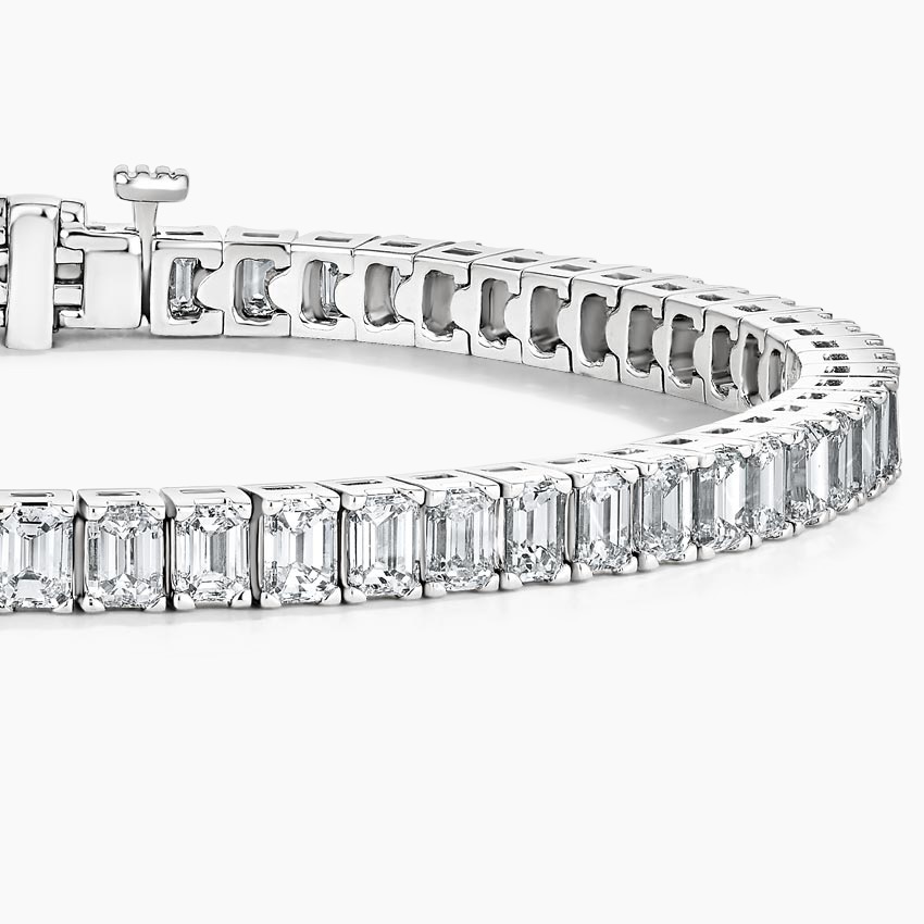Share 115+ emerald diamond bracelet super hot