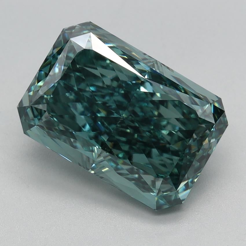 3.72 Ct. Fancy Vivid Bluish Green Radiant Lab Grown Diamond