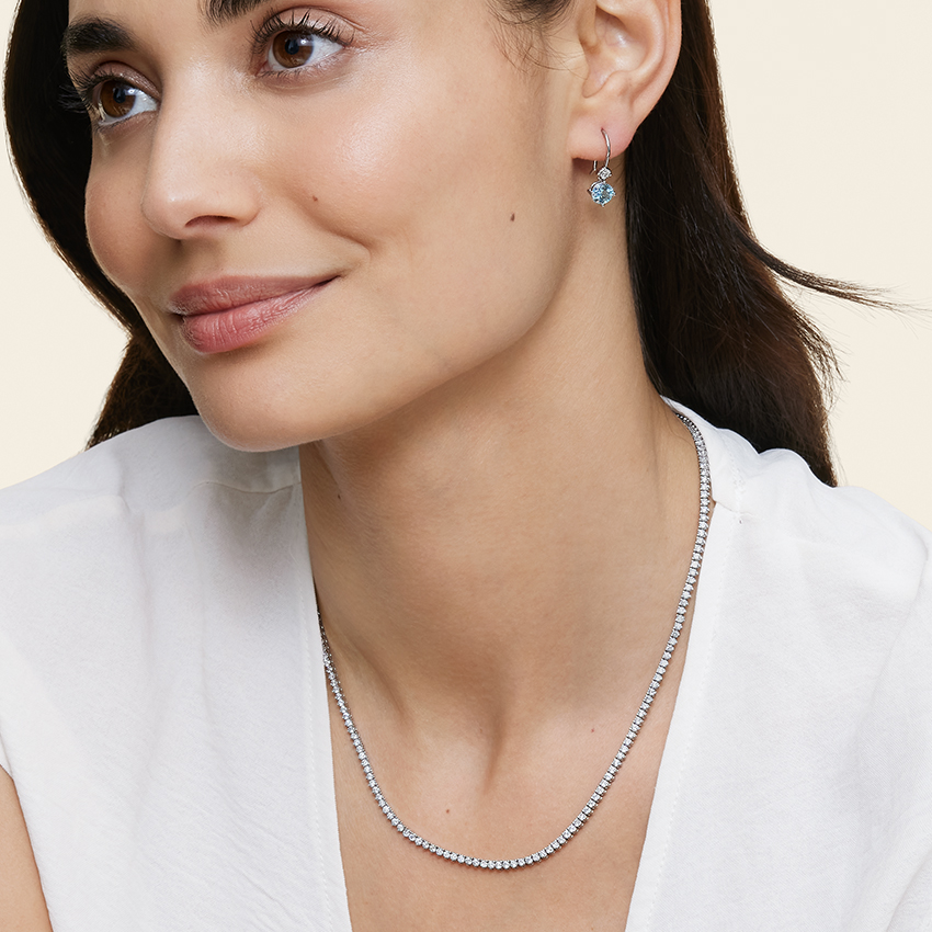 18K White Gold Diamond Tennis Necklace (5 1/2 ct. tw.)