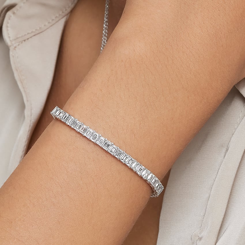 Emerald Cut Diamond Tennis Bracelet (9 ct. tw.) in 18K White Gold