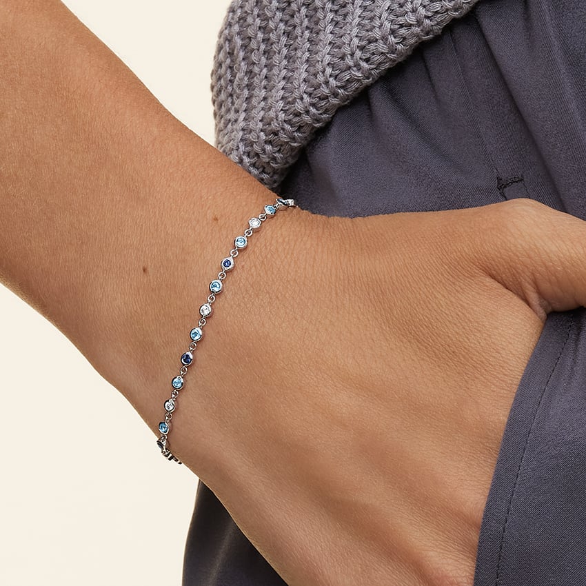Luna Marina Bracelet in 18K White Gold