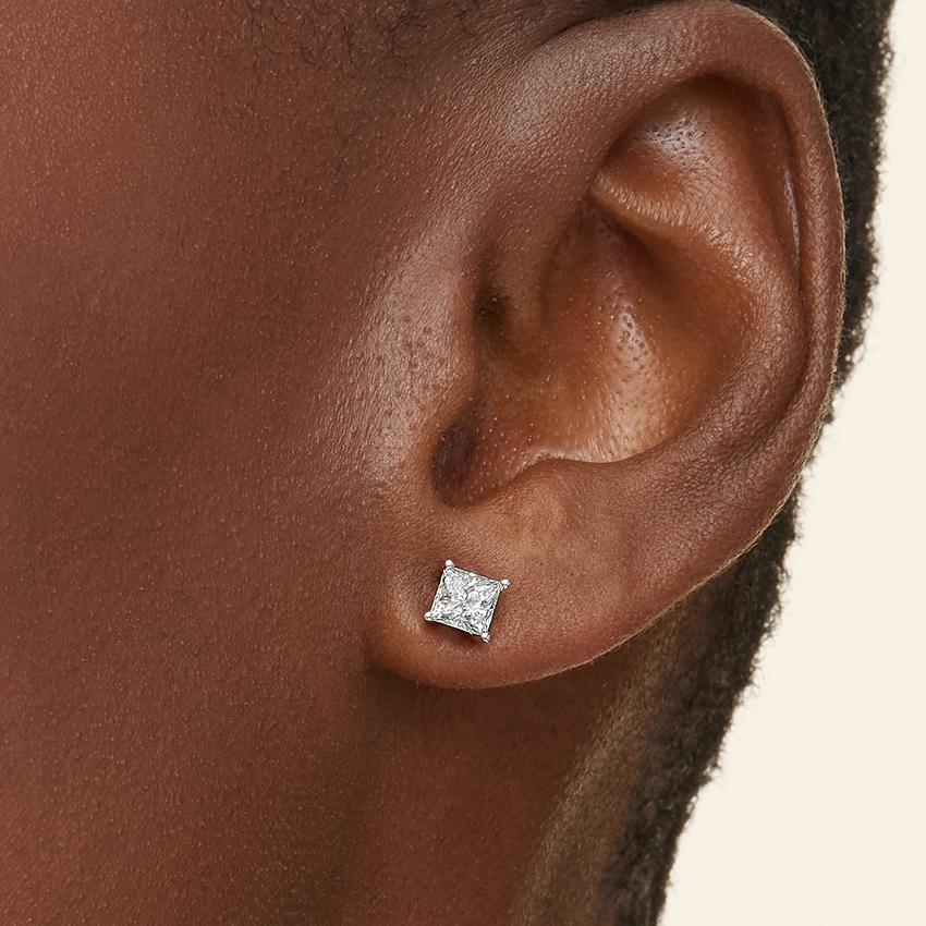 18K White Gold Princess Diamond Stud Earrings (1 ct. tw.)