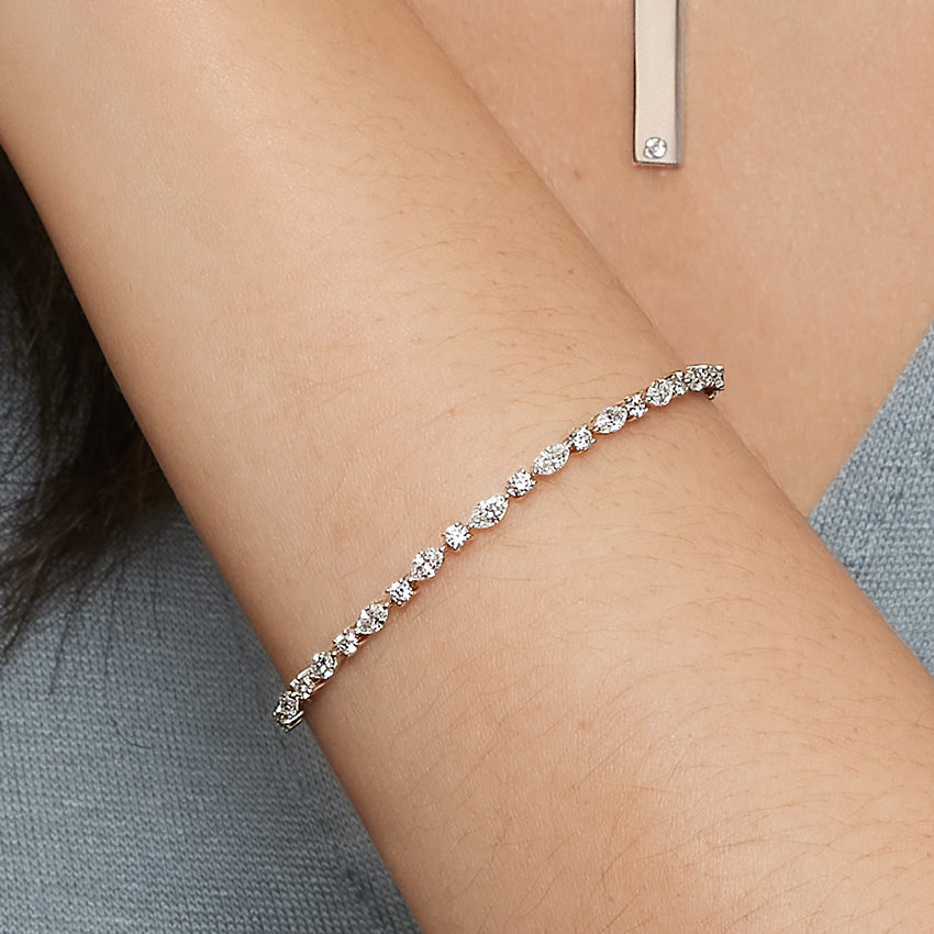18K White Gold Versailles Diamond Tennis Bracelet (2 1/6 ct. tw.)