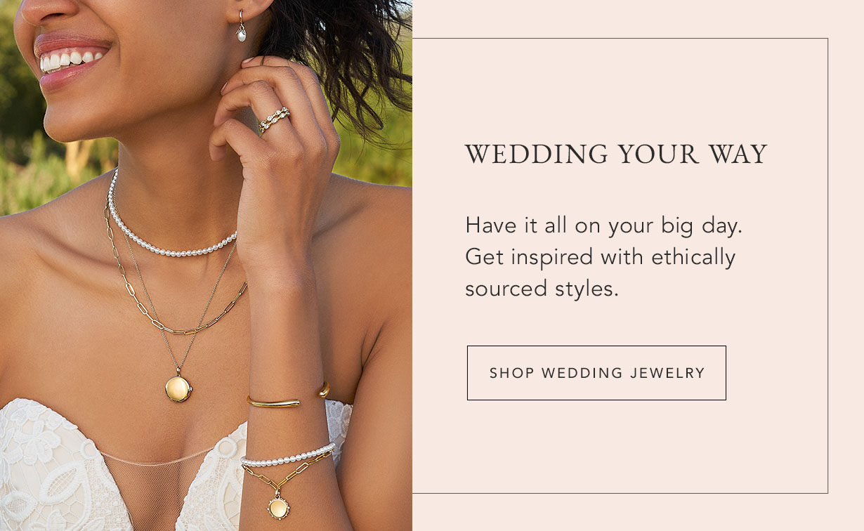 Gold and pearl wedding jewelry