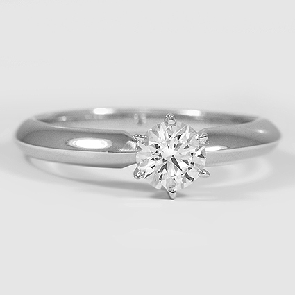 18K White Gold classic six-prong solitaire 
