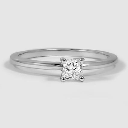 Diamond engagement rings sale under 2000