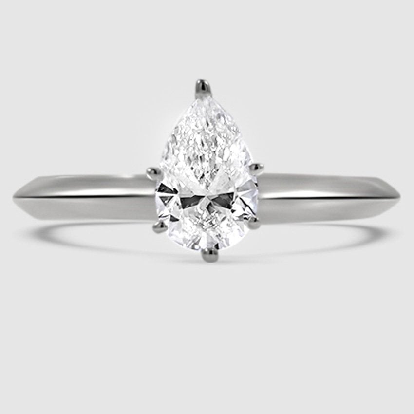 18K White Gold classic six-prong solitaire 