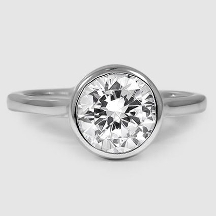 18K White Gold luna 2mm bezel 